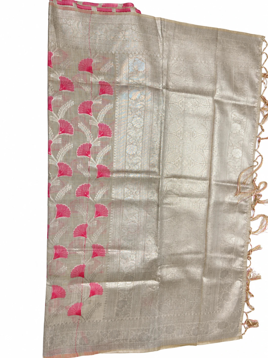 Geetika — Champagne Pink Leaf Saree, retouched garment detail 1 on a clean background